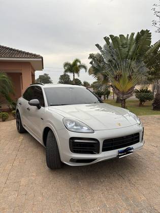 PORSCHE CAYENNE 3.0 V6 E-HYBRID PLATINUM EDITION AWD TIPTRONIC S